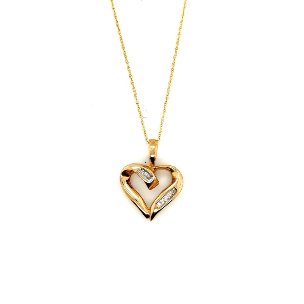 NWT 10K Gold‎ Baguette Heart Necklace